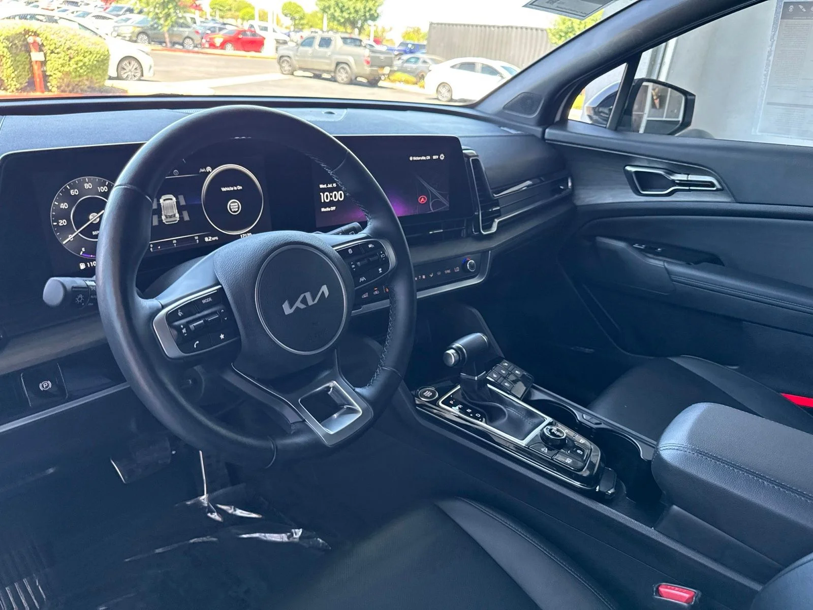 Used 2025 Glacial White Pearl Kia X-Pro Prestige image 14