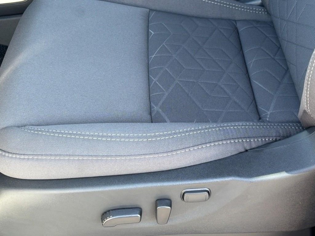 2025 Nissan Frontier SV - Photo 19