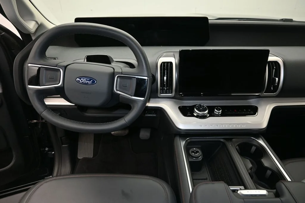 New 2025 Stone Blue Metallic Ford Active image 15