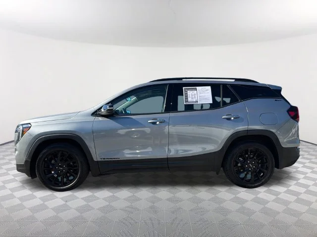 Used 2023 Sterling Metallic GMC SLT image 8