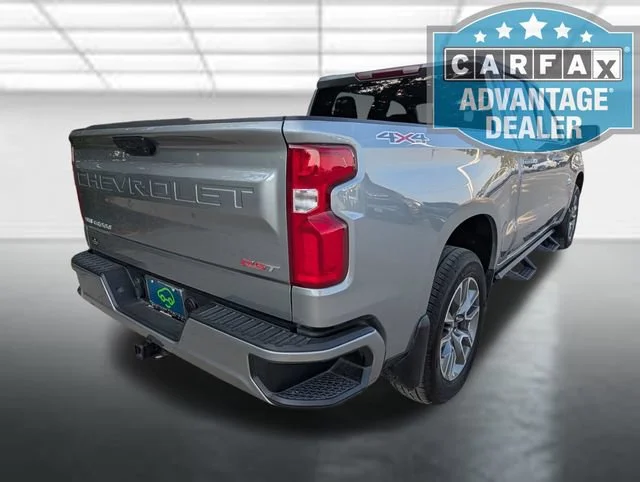Used 2025 Sterling Gray Metallic Chevrolet RST image 32