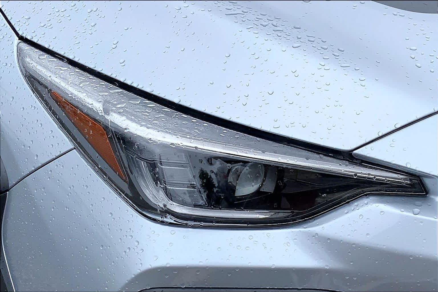 Used 2025 Ice Silver Metallic Subaru Wilderness image 26