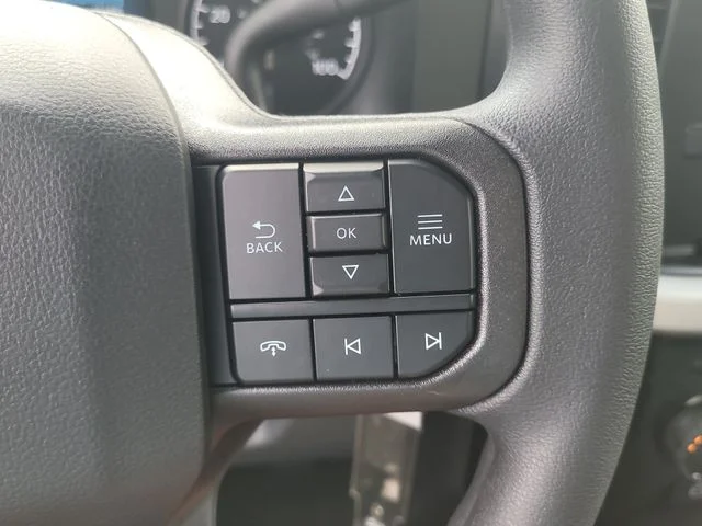 New 2026 Oxford White Ford XLT image 27