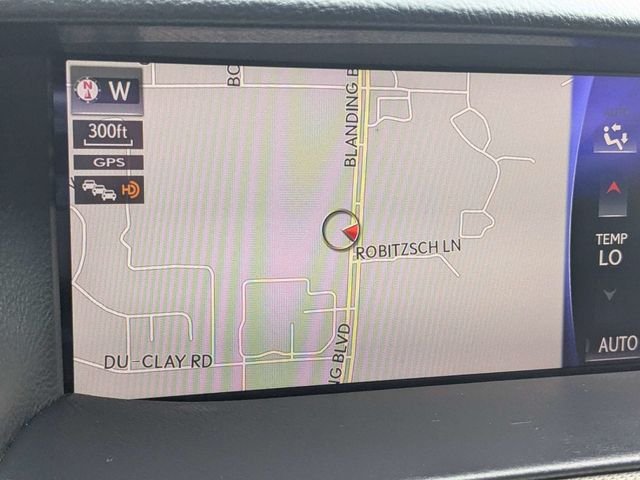 Used 2016 White Lexus 460 image 20