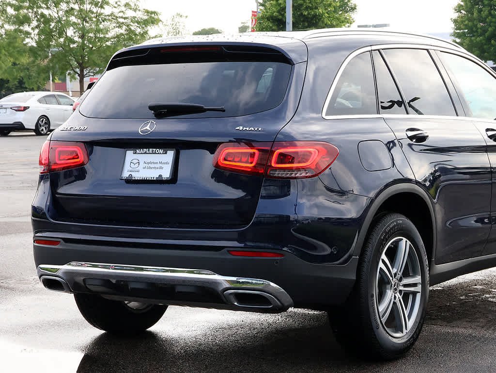 Used 2022 Lunar Blue Metallic Mercedes-Benz GLC 300 image 7