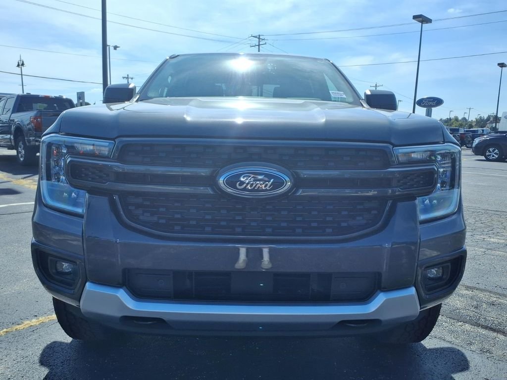 New 2026 Carbonized Gray Metallic Ford XLT image 6