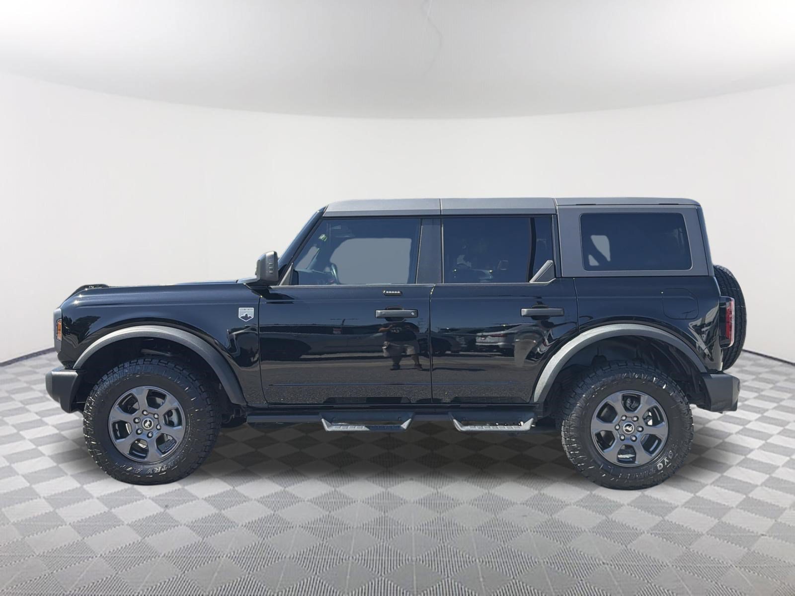 Used 2023 Shadow Black Ford Big Bend image 13