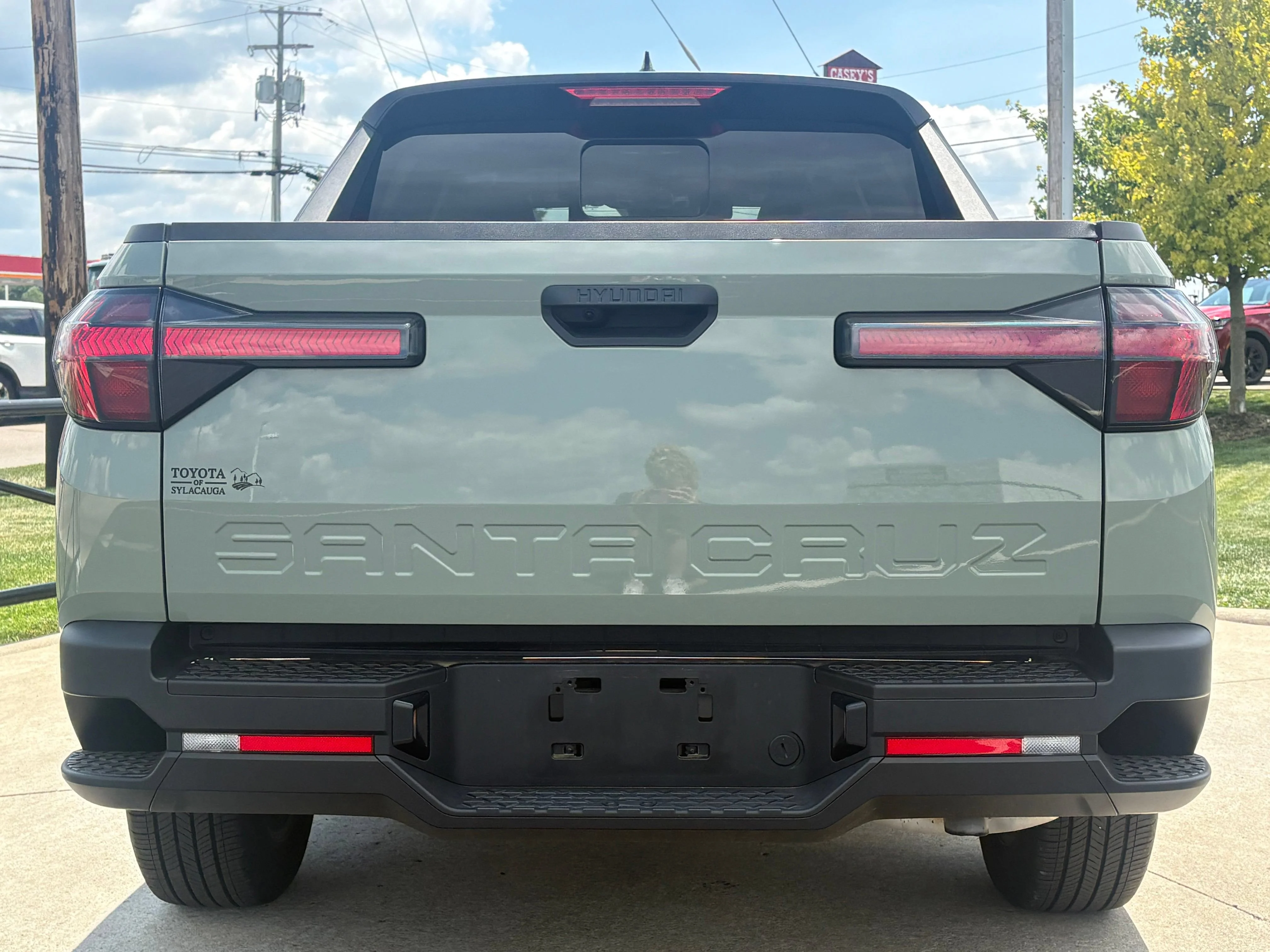 Used 2024 Gray Hyundai SEL image 6