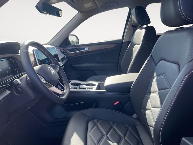 New 2026 Black Volkswagen SE image 9