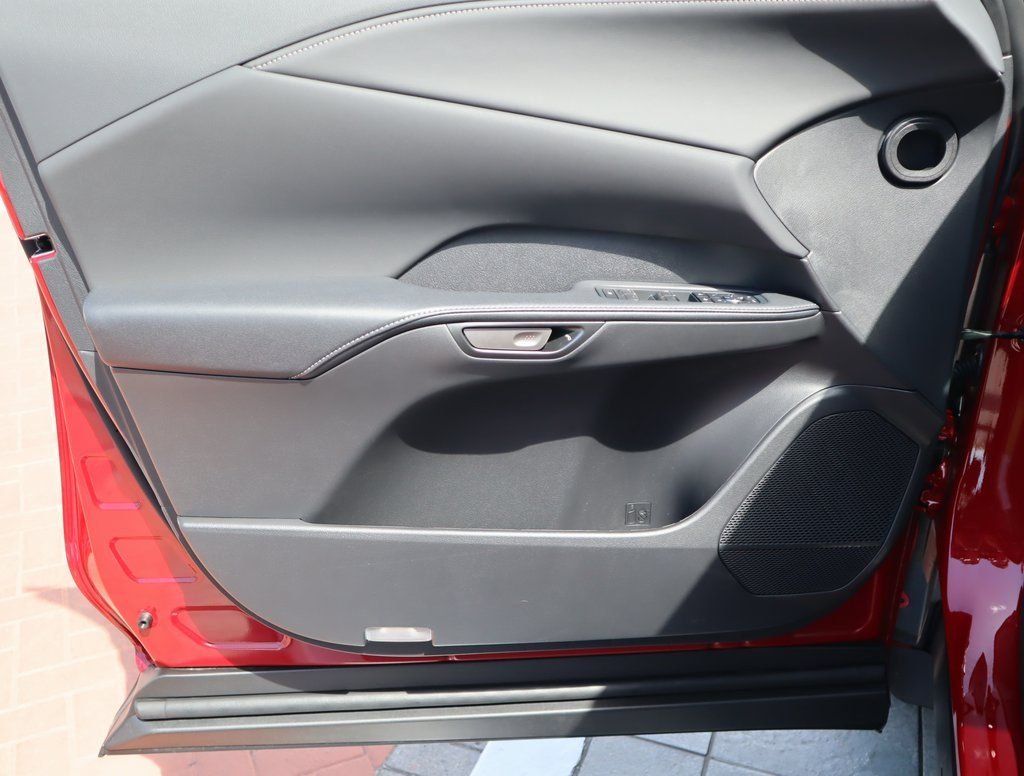 2025 Lexus RX 350 - Photo 26