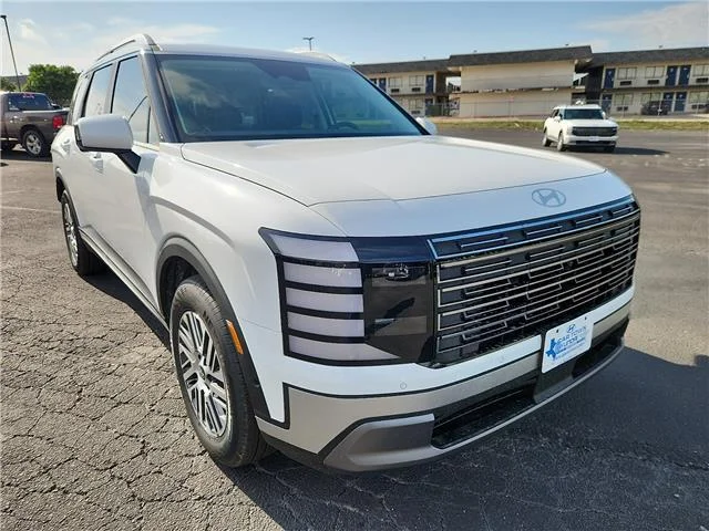 New 2026 Creamy White Pearl Hyundai SEL Premium image 6