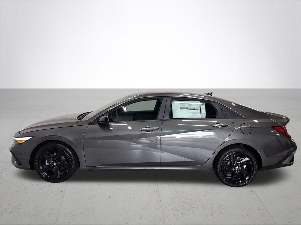 New 2026 Gray Hyundai SEL Sport image 9