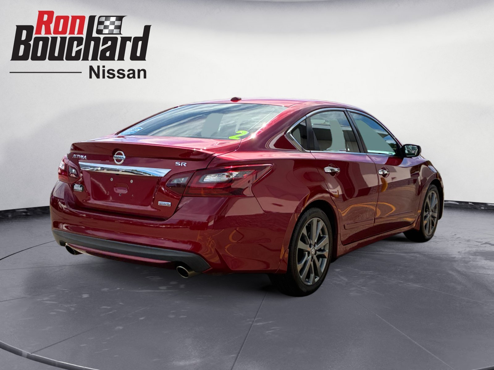 Used 2018 Nissan Altima SR with VIN 1N4AL3AP5JC141676 for sale in Lancaster, MA