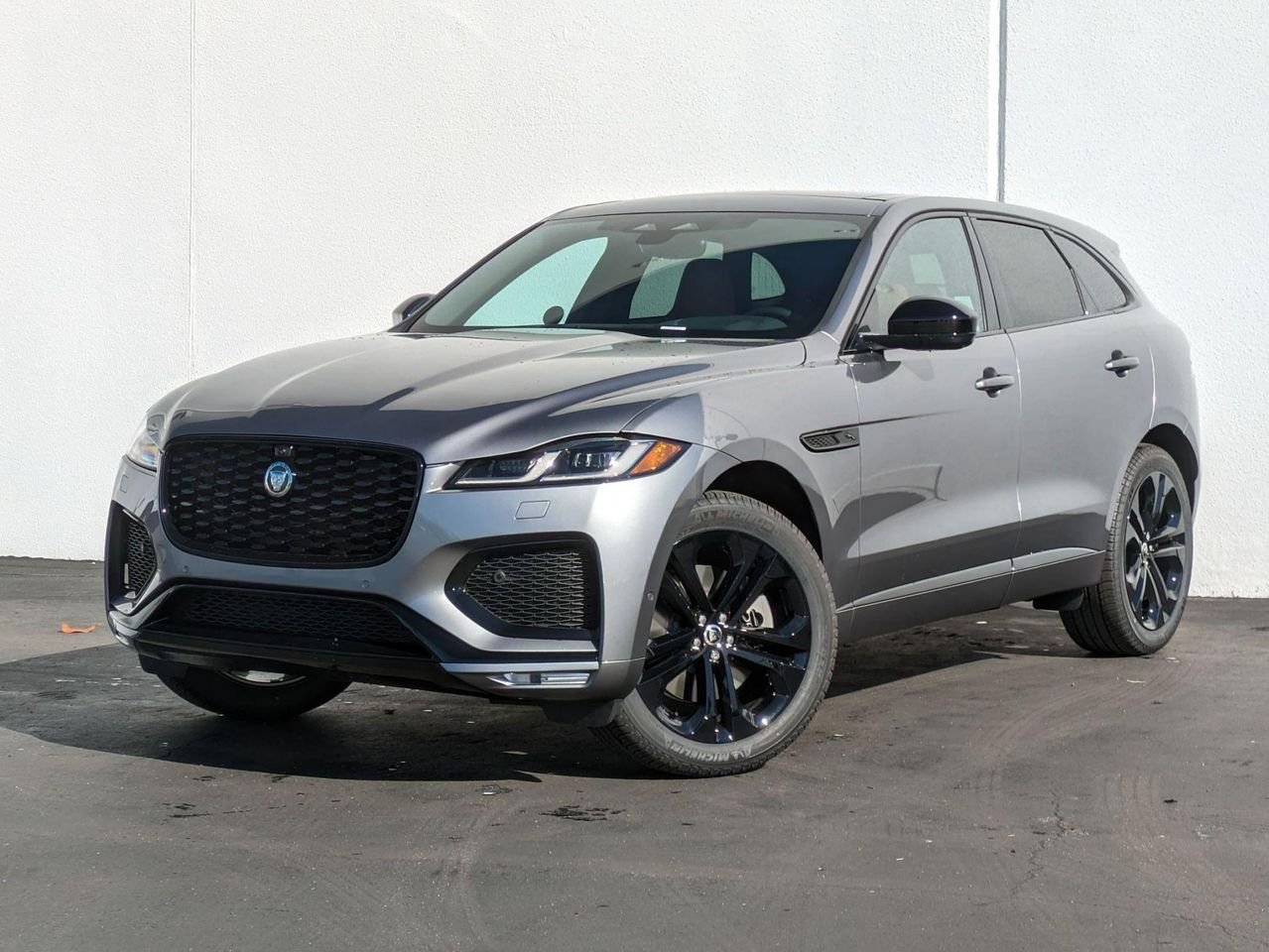 2026 Jaguar F-Pace R-Dynamic S