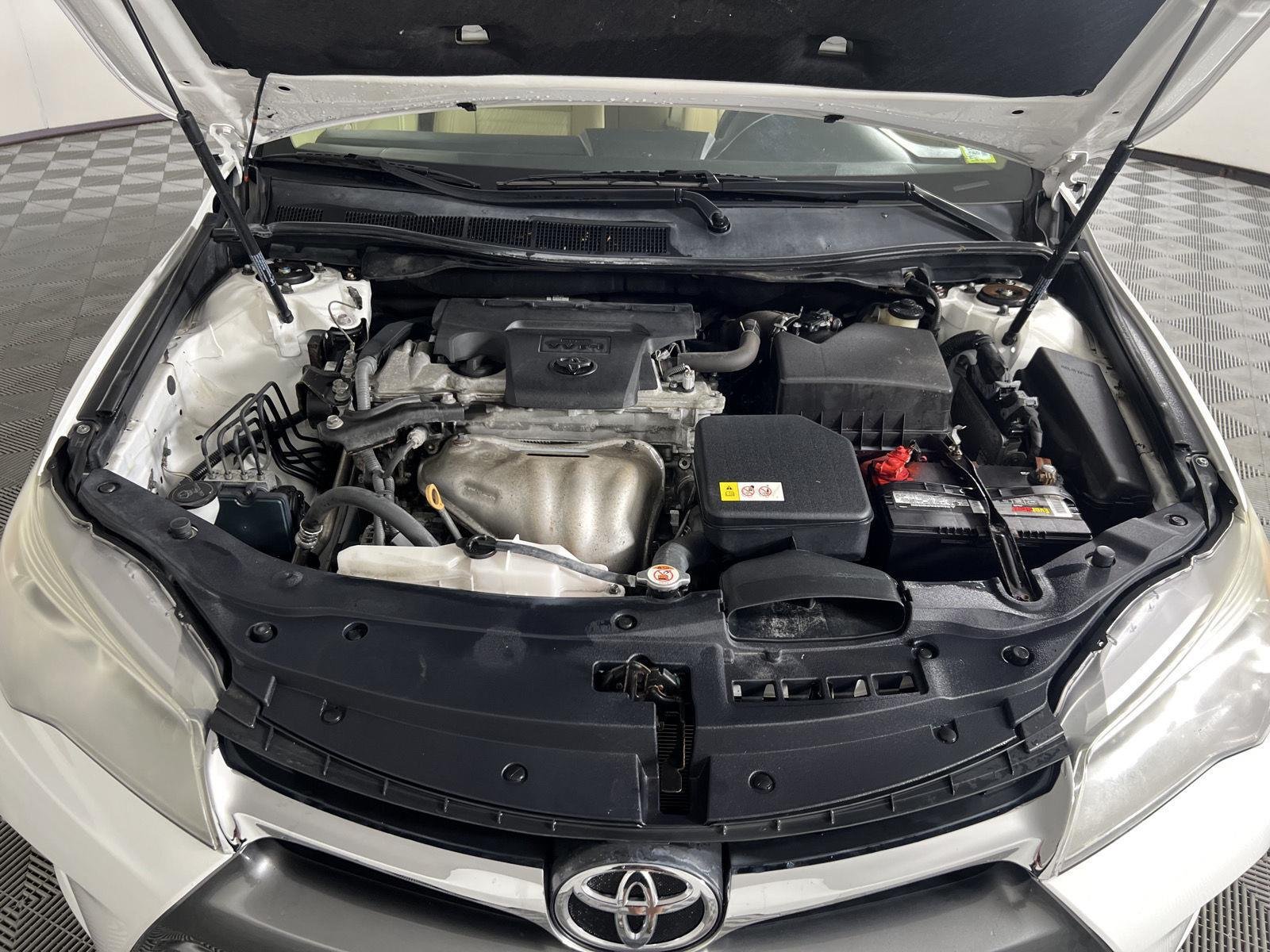 Used 2017 Super White Toyota XSE image 24