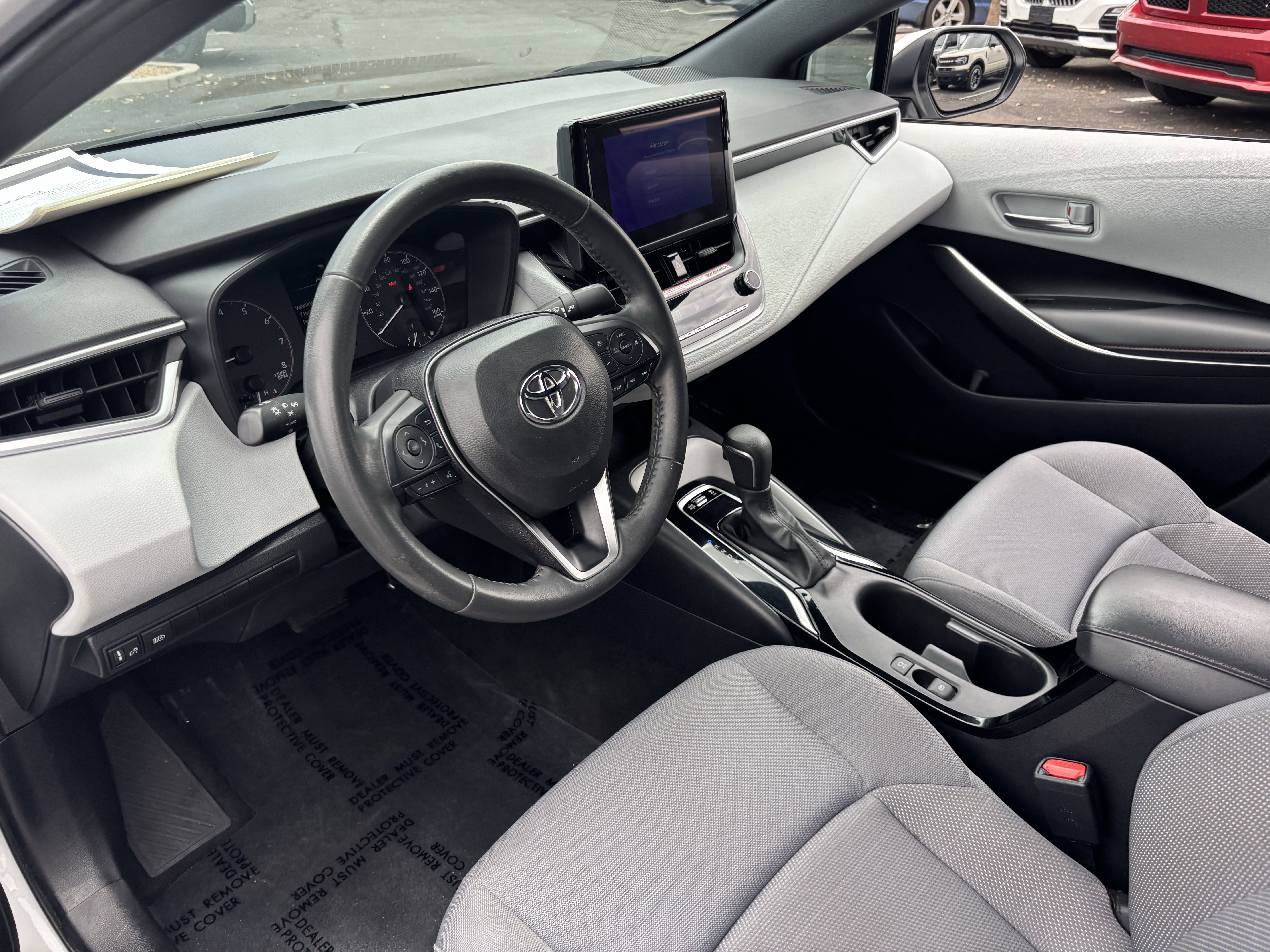 Used 2024 Ice Toyota SE image 17
