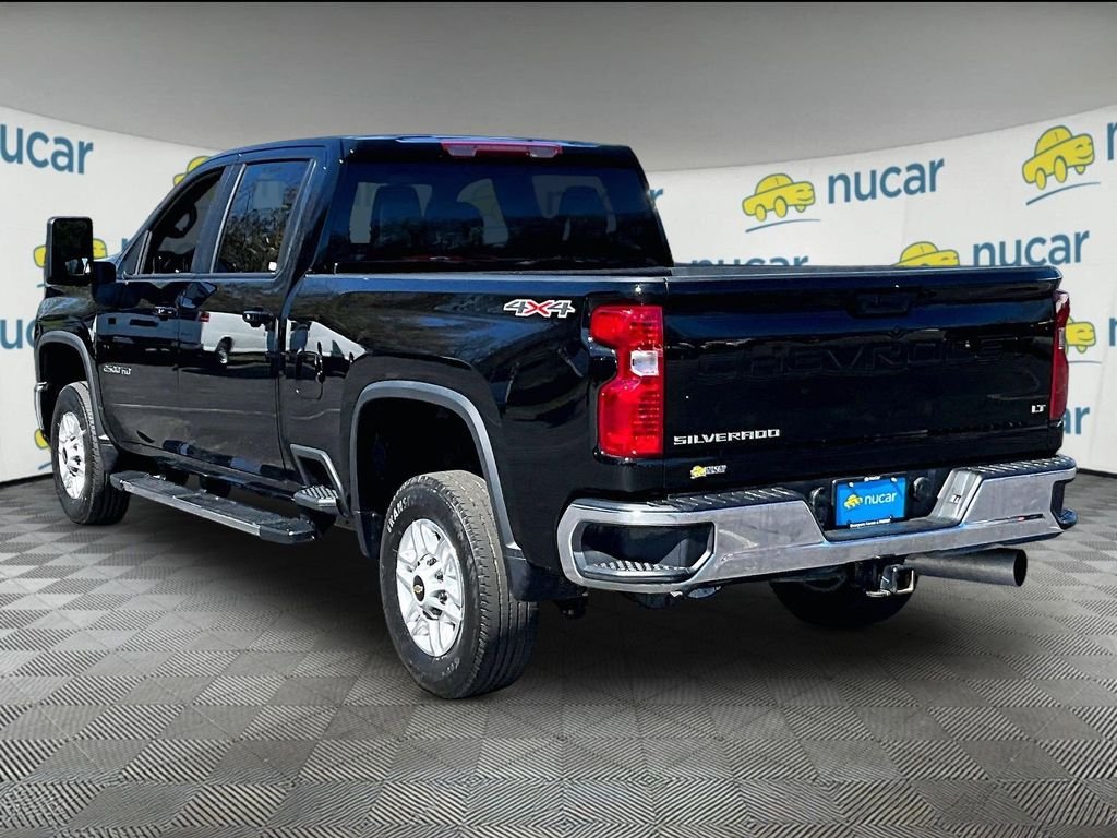 Used 2025 Black Chevrolet LT image 4