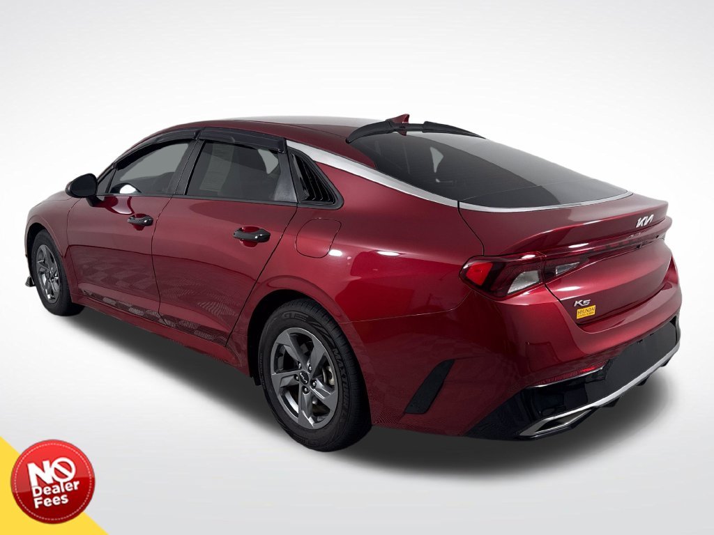 Used 2022 Red Kia LXS image 6