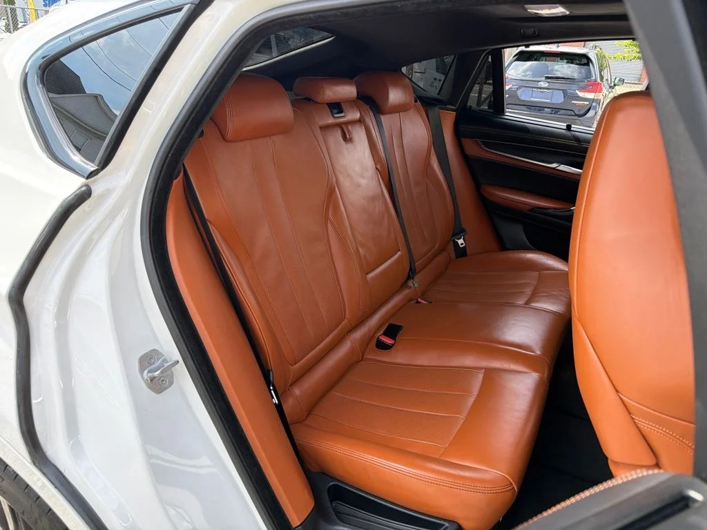 Used 2016 White BMW Base image 13