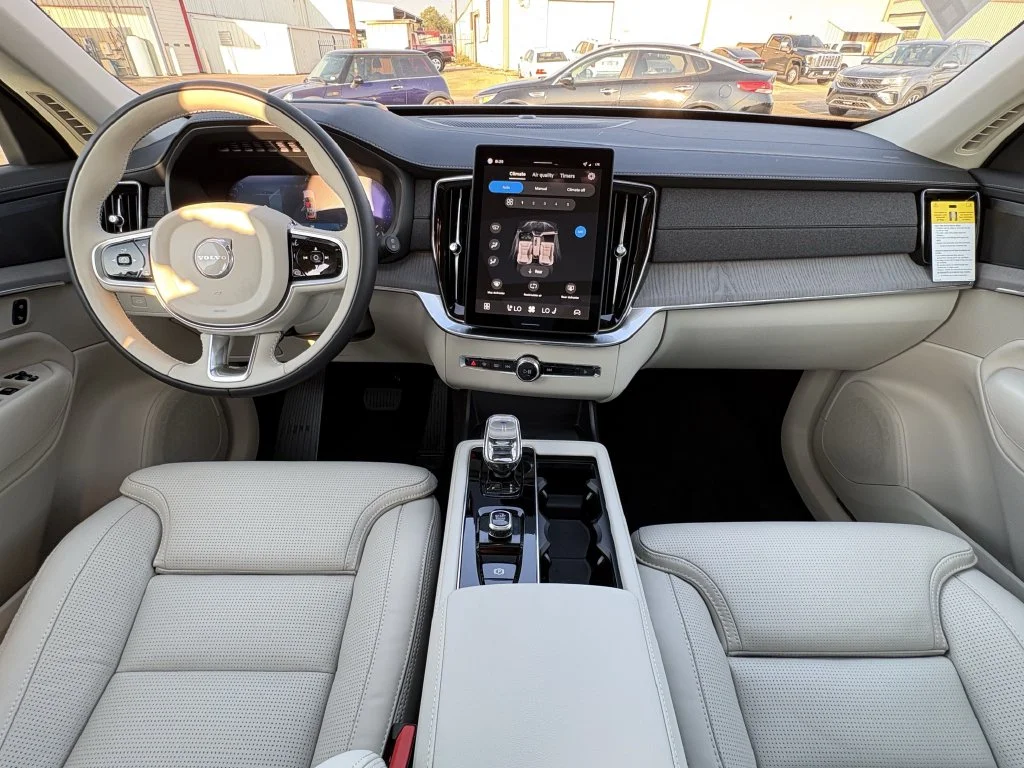 New 2026 Crystal White Volvo Ultra image 26