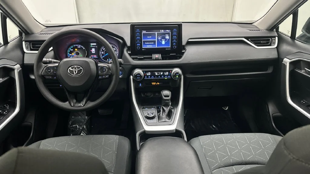 Certified Used 2021 Green Toyota XLE image 26