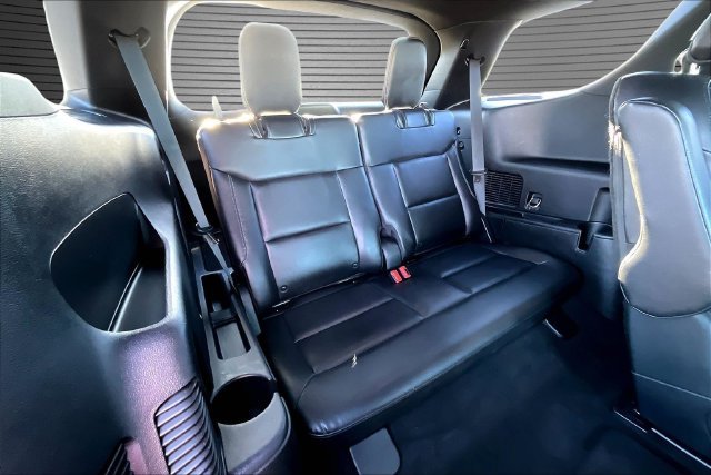 Used 2020 Silver Ford XLT image 25