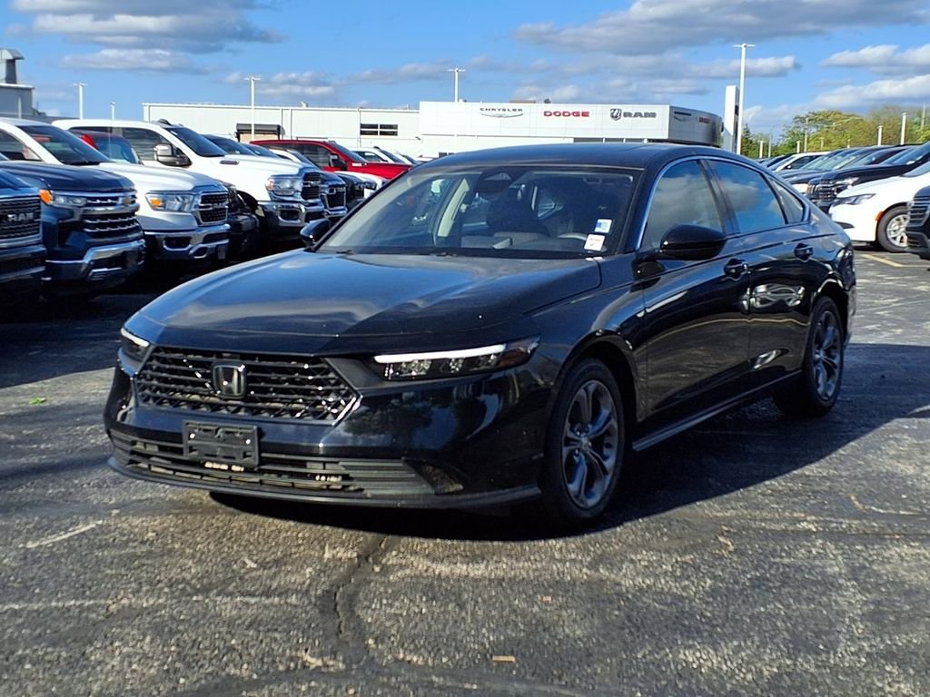 Used 2024 Honda Accord EX with VIN 1HGCY1F31RA059211 for sale in Kansas City