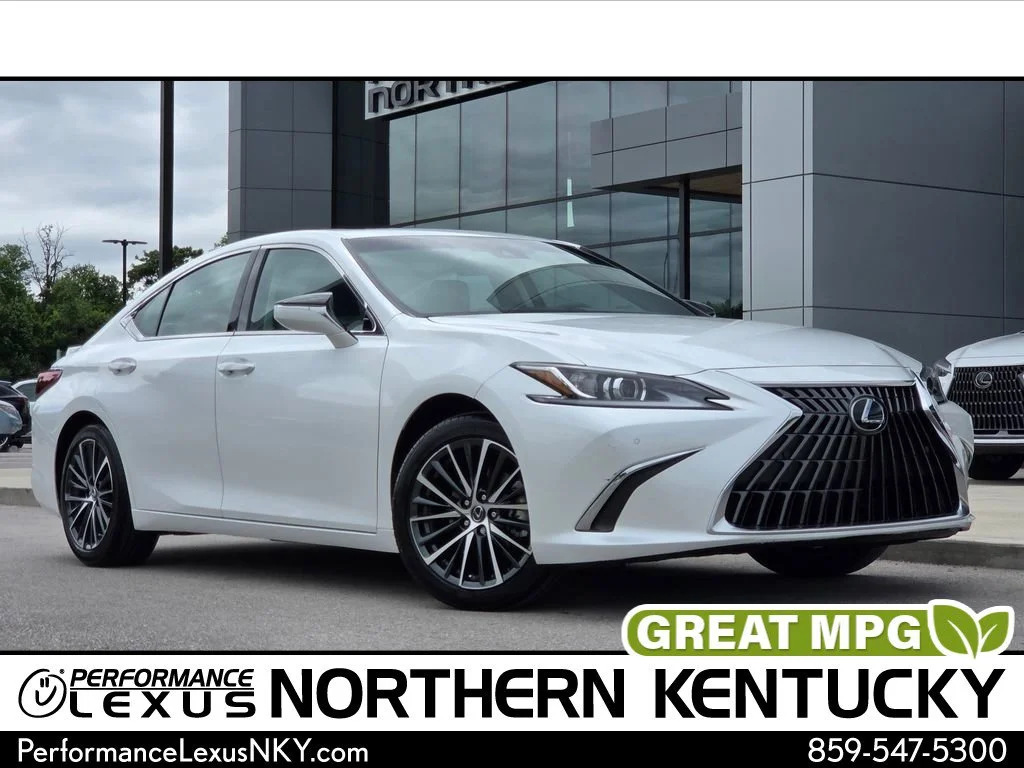 2024 Lexus ES 300h 300h's photo