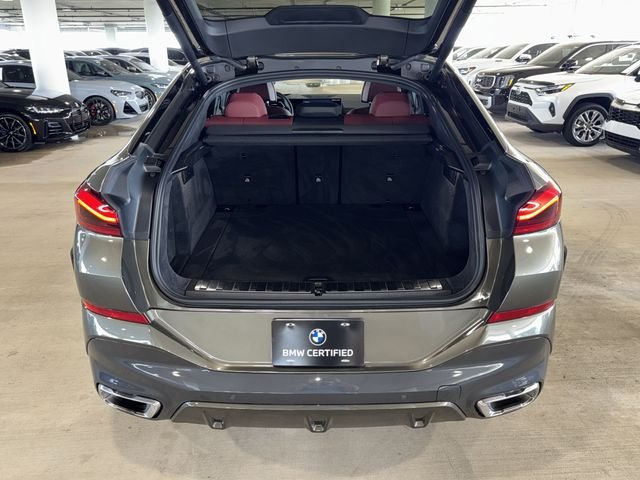 Certified Used 2026 Manhattan Green Metallic BMW xDrive40i image 15