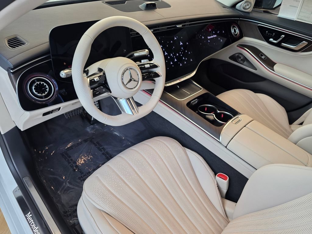 New 2027 MANUFAKTUR Moonlight White Metallic Mercedes-Benz S 500 image 24