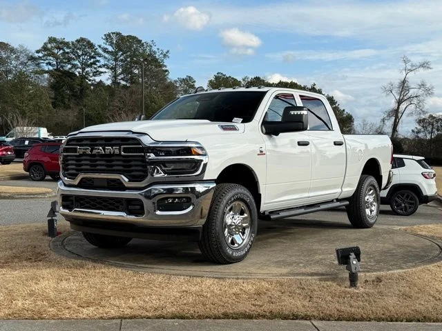 New 2026 Bright White Clear-Coat Exterior Paint RAM Tradesman image 3