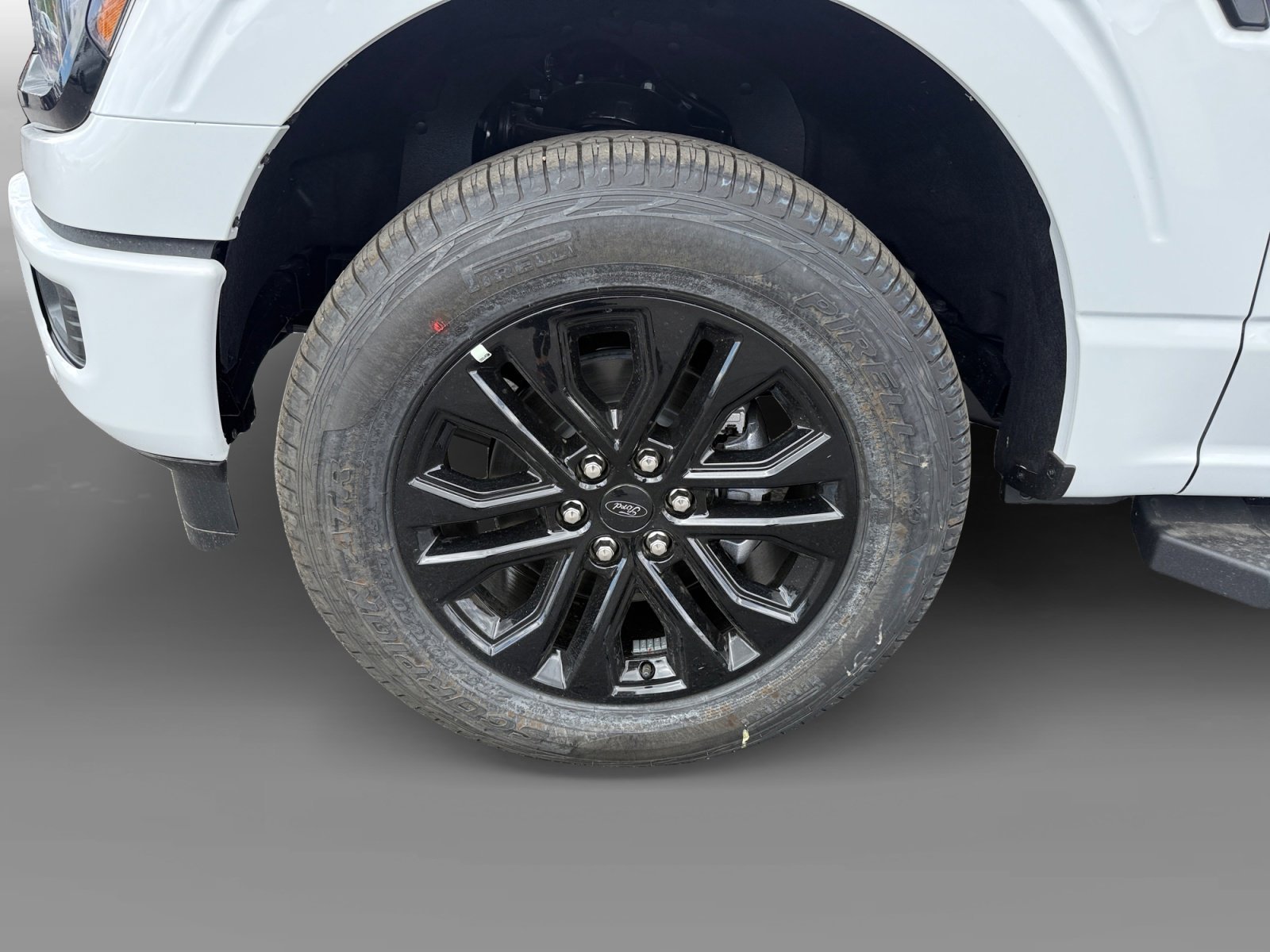 New 2026 OXFORD WHITE Ford XLT image 9