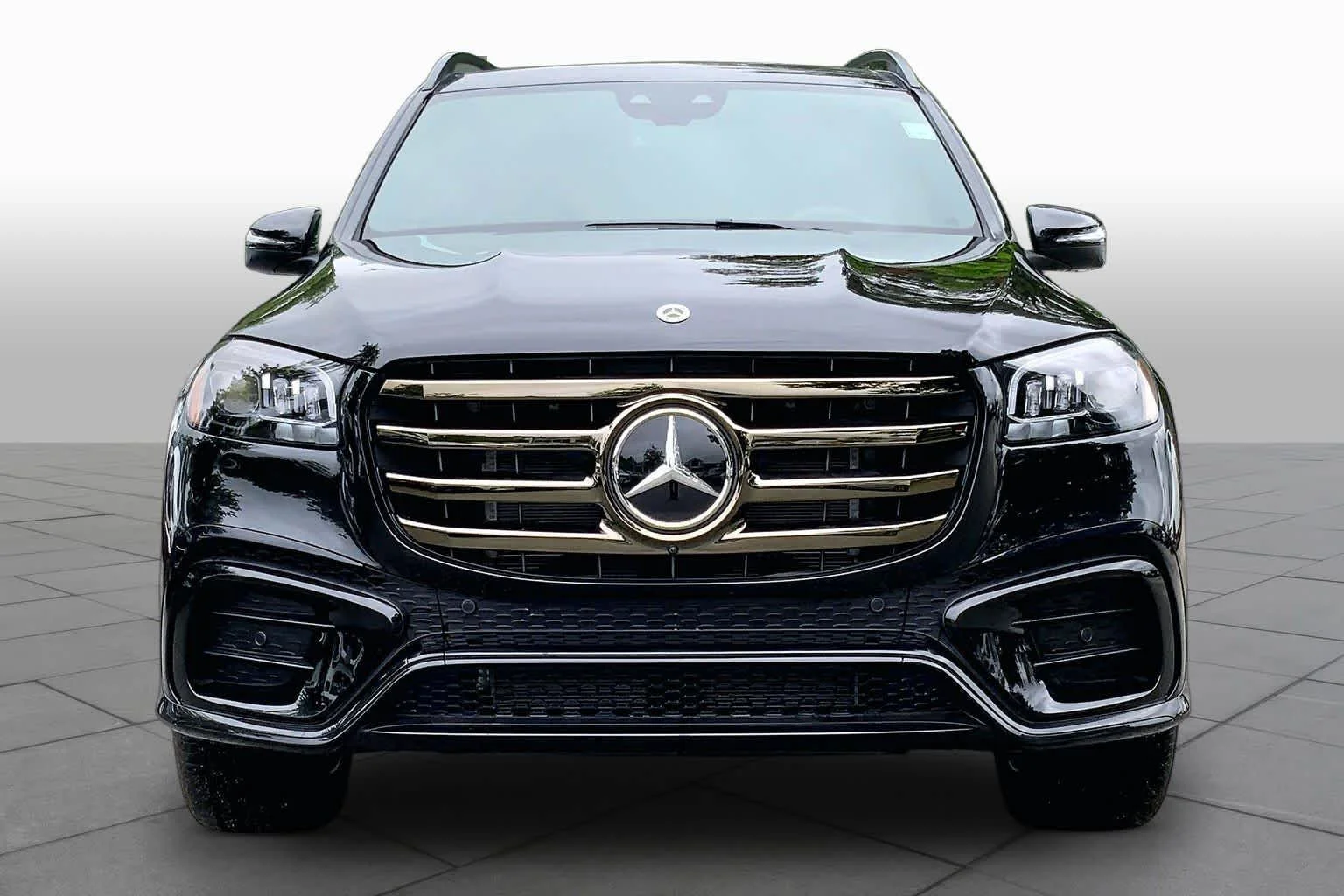 New 2026 Obsidian Black Metallic Mercedes-Benz GLS 580 image 3