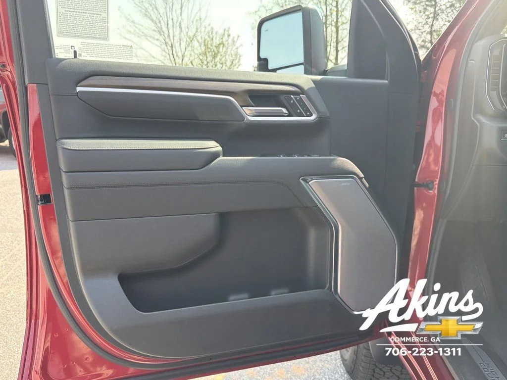 2025 Chevrolet Silverado 2500 HD High Country - Photo 14