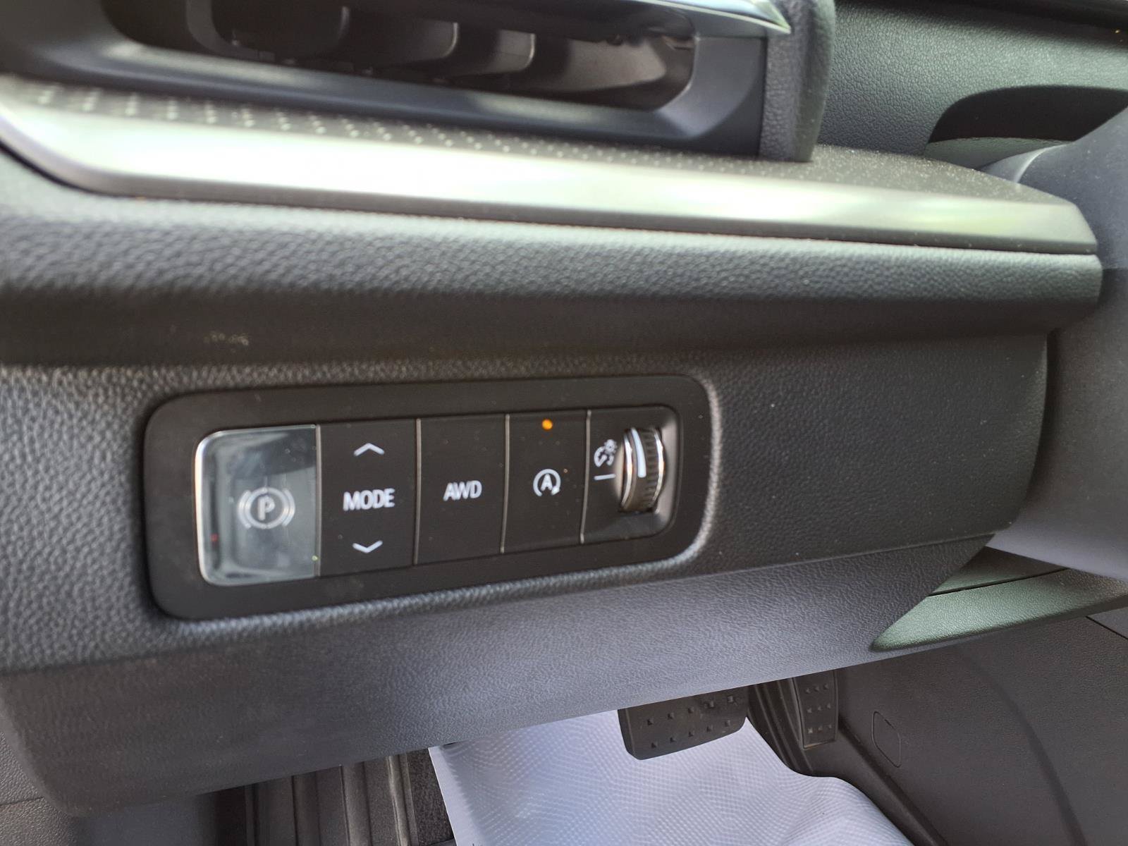 2026 Chevrolet Traverse LT - Photo 10