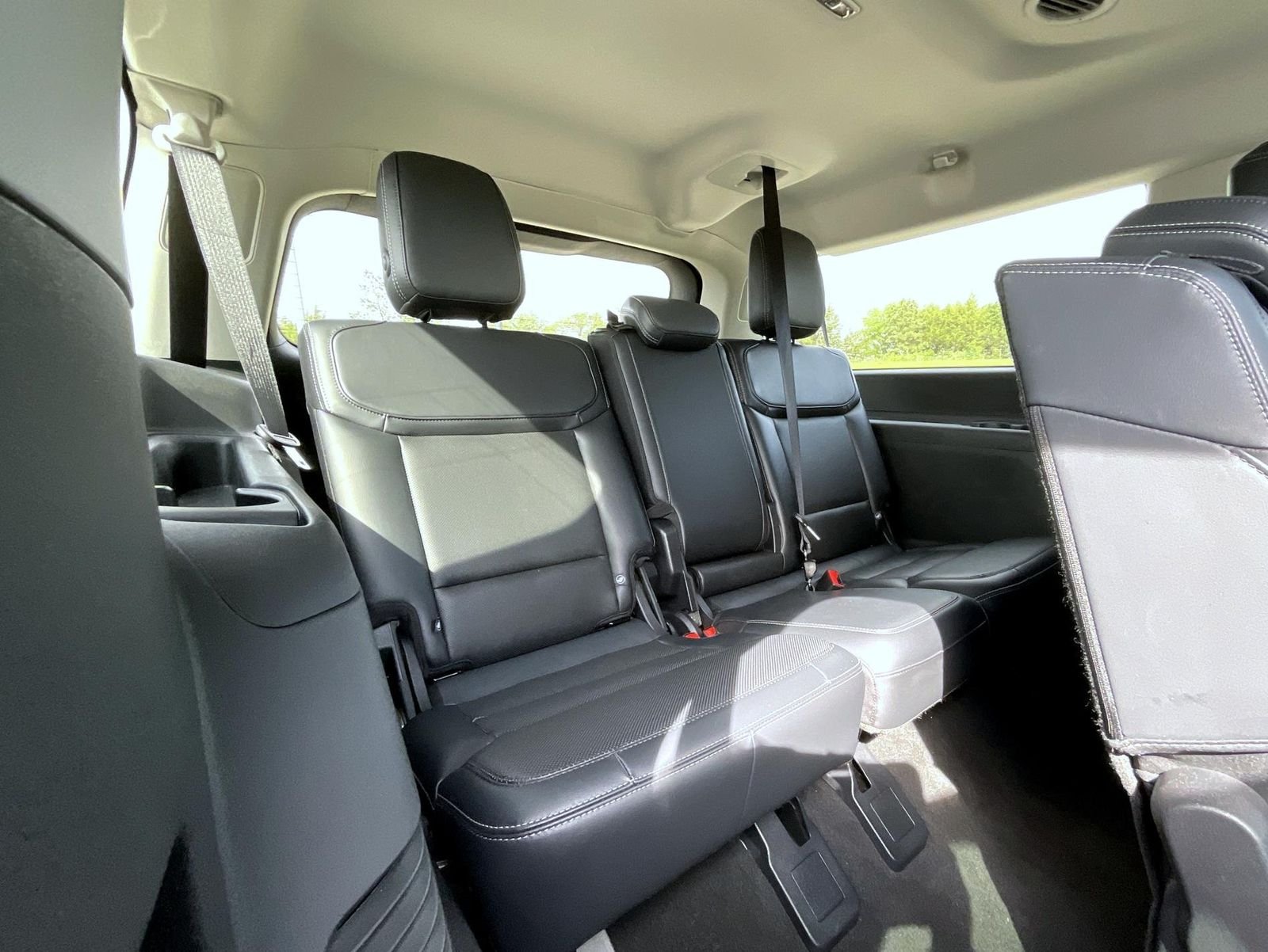 Used 2025 Blue Ford Platinum image 21