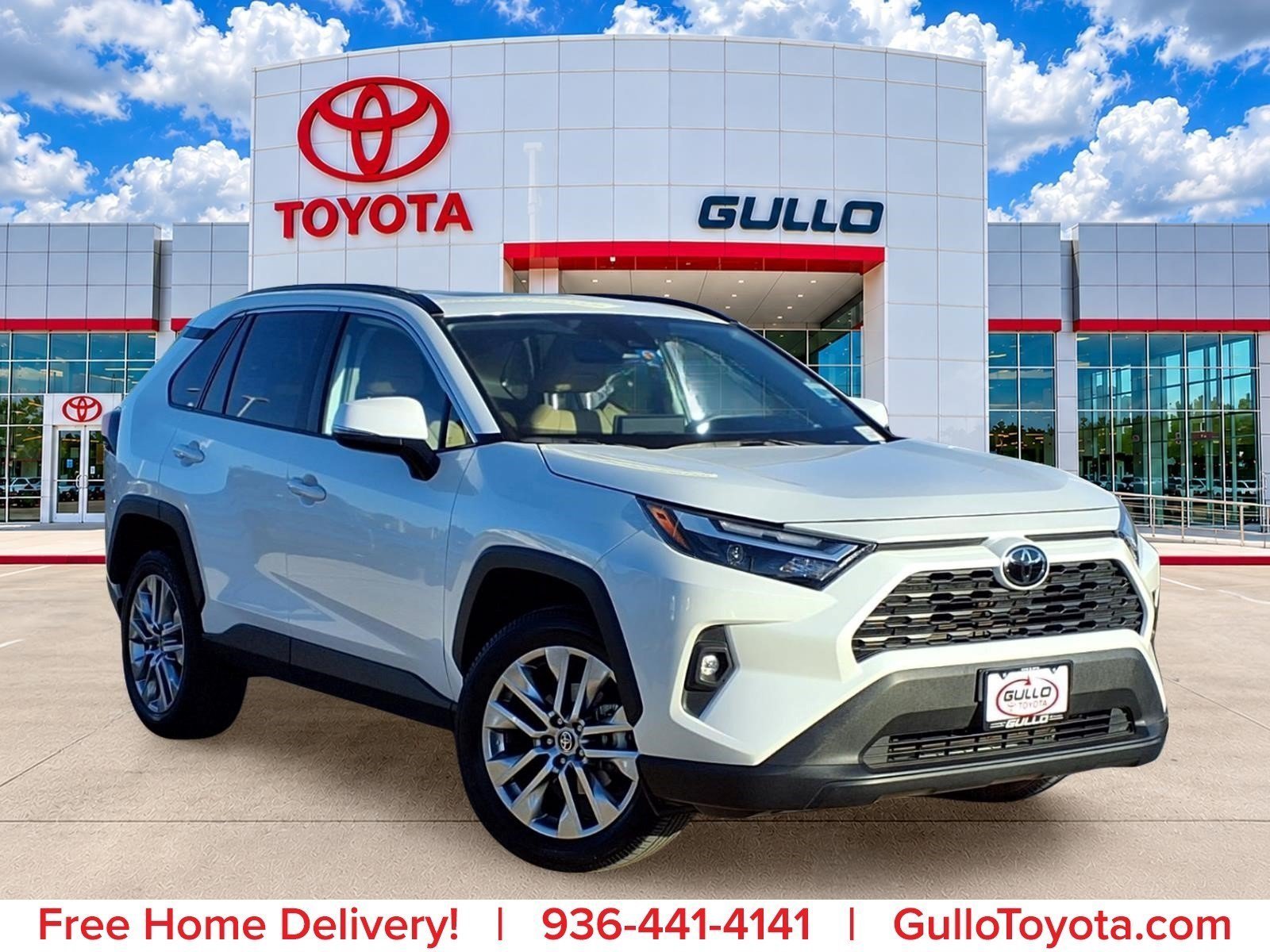 2024 Toyota RAV4 XLE Premium