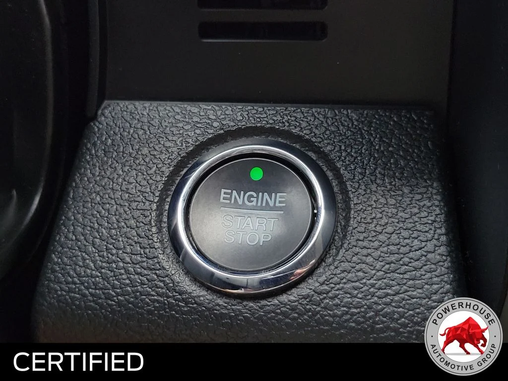 Used 2020 Silver Ford Lariat image 35