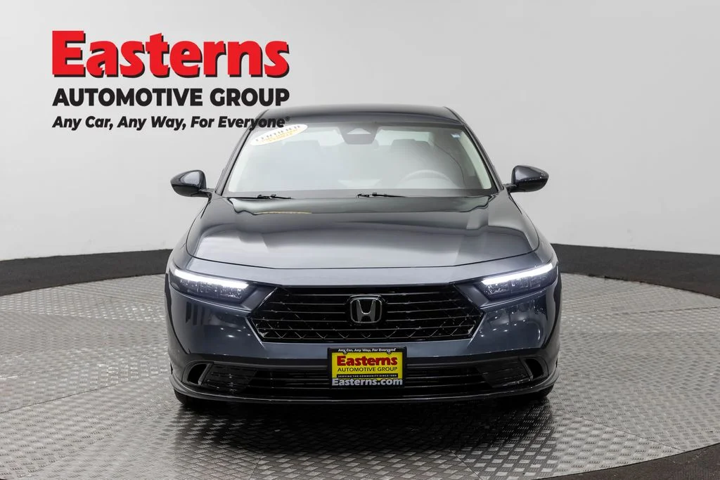 Used 2023 Gray Honda LX image 2