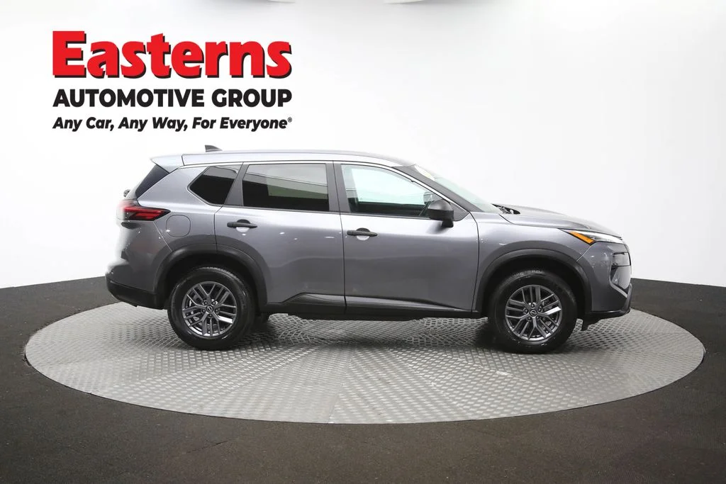 Used 2024 Gray Nissan S image 45
