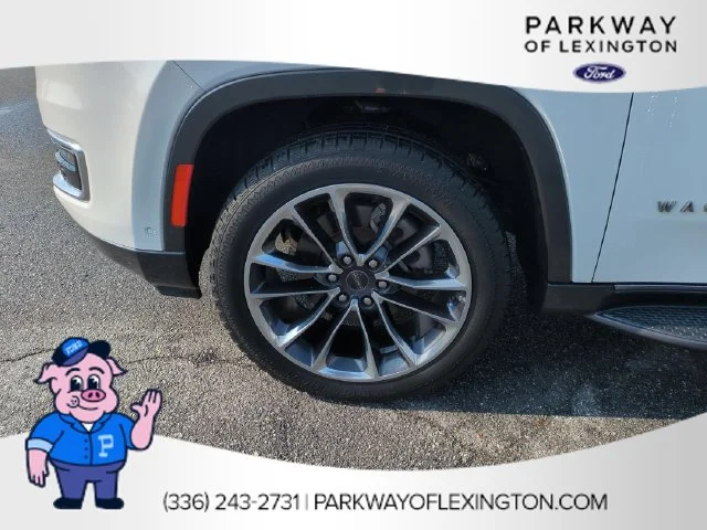 Used 2022 White Jeep Series II image 10