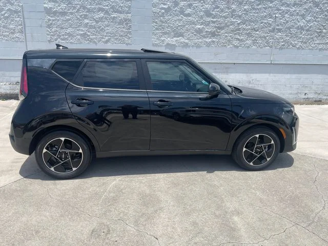 Used 2025 Black Kia EX image 7