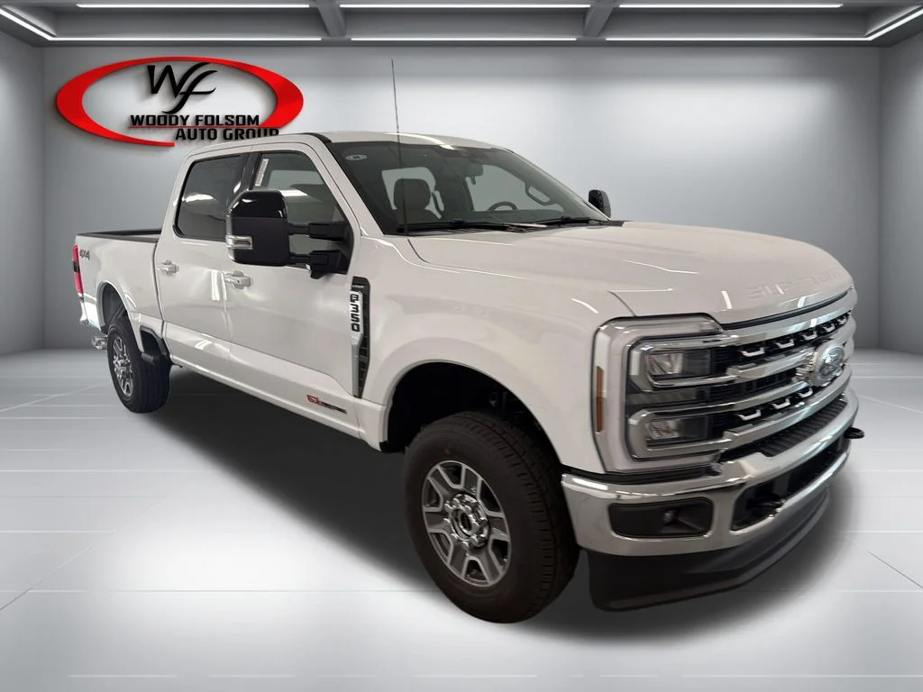 New 2026 Oxford White Ford F-350® Lariat® image 3
