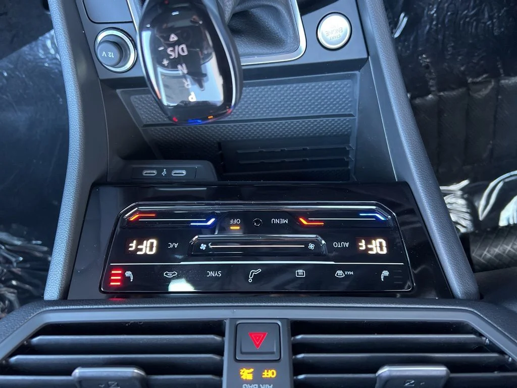 New 2026 Blue Volkswagen 1.5T SE image 36