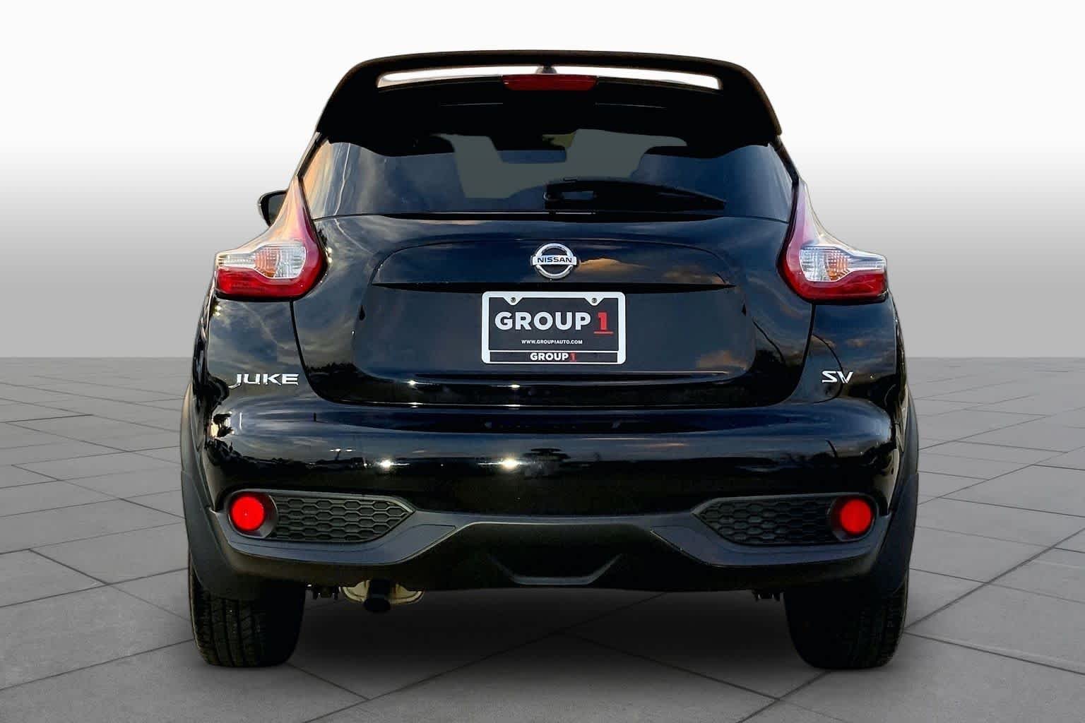 Used 2016 Super Black Nissan SV image 5