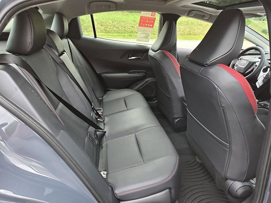 New 2025 Guardian Gray Toyota XSE image 17