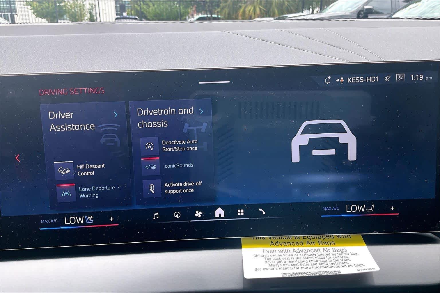 Used 2026 Alpine White BMW M50 xDrive image 33