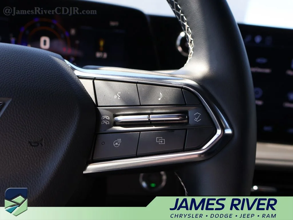 Used 2026 Gray Chevrolet LT image 29