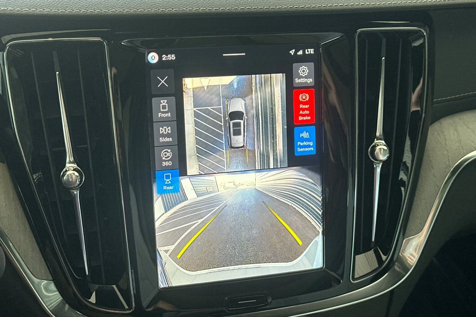 New 2026 Vapour Grey Volvo Ultra image 19