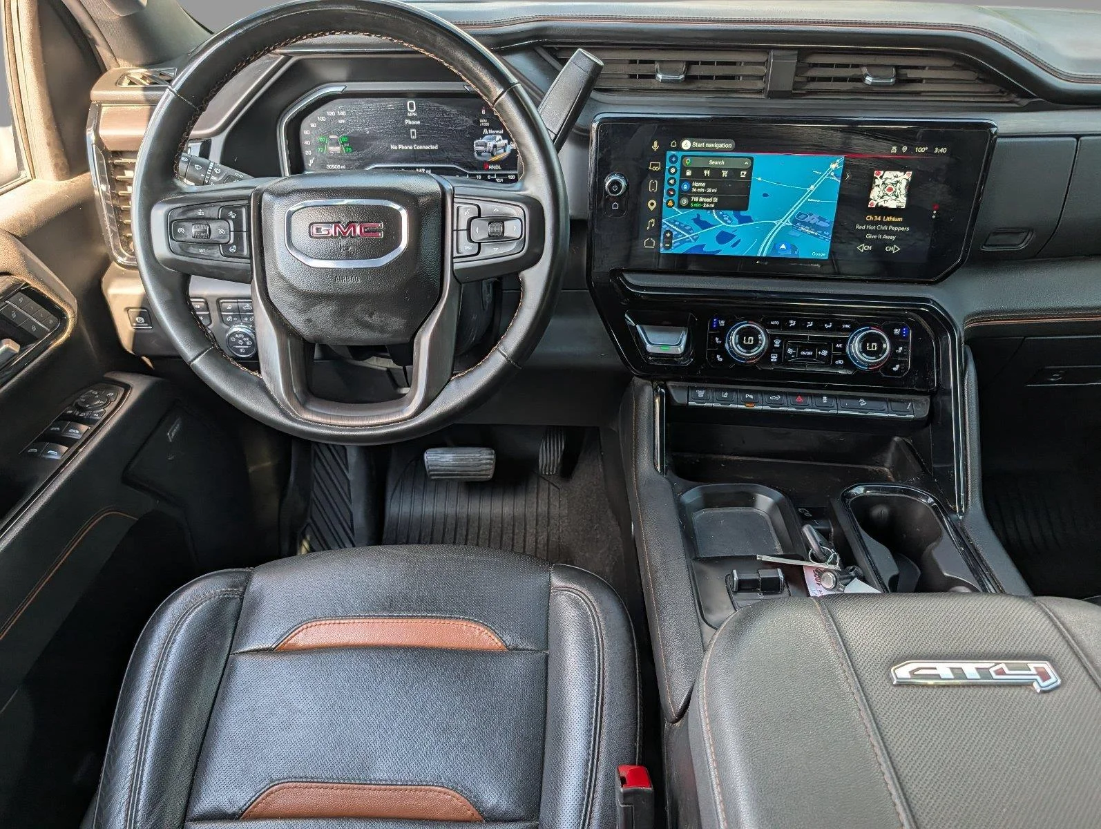 Used 2025 Summit White GMC AT4 image 32